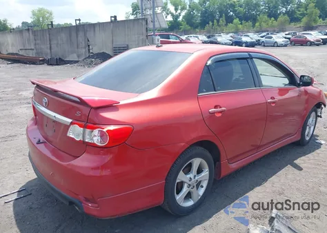 2012 Toyota Corolla S z USA, uszkodzony, nr VIN 2T1BU4EE9CC816756